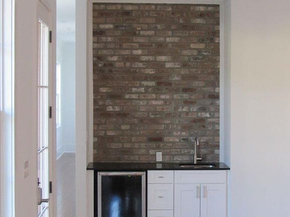 Wet bar