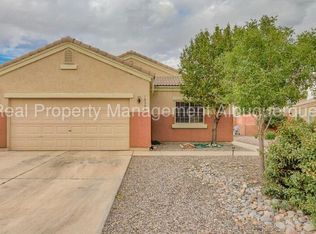 10305 Chambourcin Rd SW, Albuquerque, NM 87121