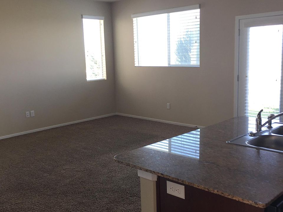 2nd image of 12559 S Terrameer Ave