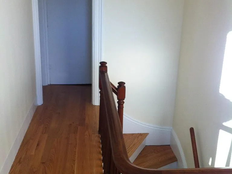95 Crescent St — Photo 7