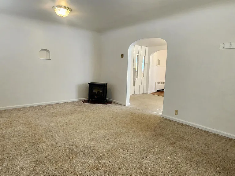 1212 S Willson Ave #1 — Photo 4