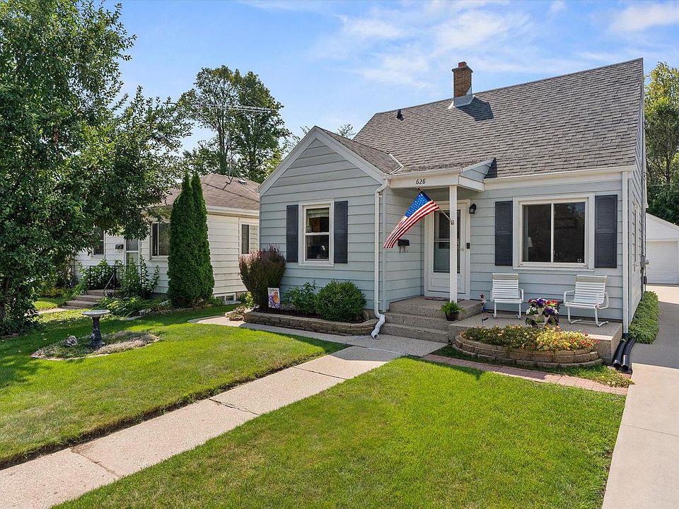 628 South Indiana AVENUE, West Bend, WI 53095 Zillow