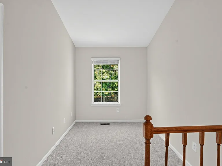 14711 Green Park Way — Photo 9