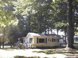 3607 N Stearns Ave, Ludington, MI 49431