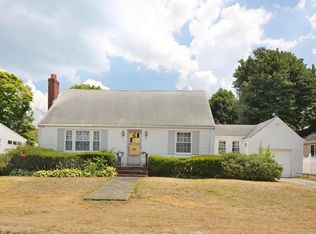 31 Rinaldo Rd, Weymouth, MA 02191