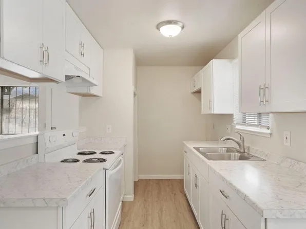 4421 Calandria St APT 4, Stockton, CA 95207