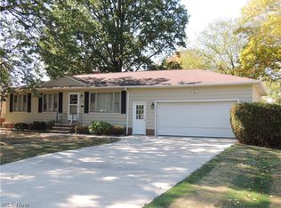 13728 Harper Rd, Strongsville, OH 44149