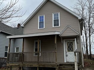 612 E 10th St, Michigan City, IN