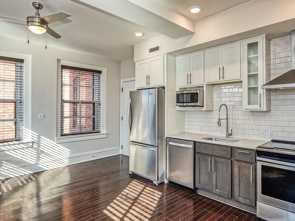 Let the modern designer finishes of Savoy greet you every morning and welcome you home every evening.