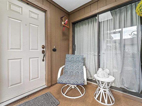 5th image of 4711 Oak Hill Dr #5