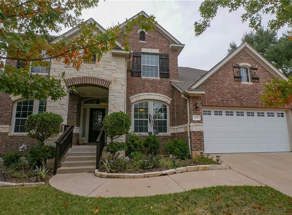 1st image of 702 S Frontier Ln
