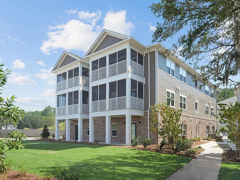 Waterside at Pepper Hall — Photo 16