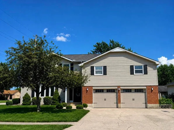 1018 Clover Ln, Celina, OH 45822
