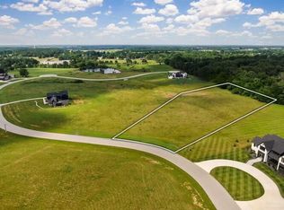 12 E Wisteria Ln, Ozark, MO 65721