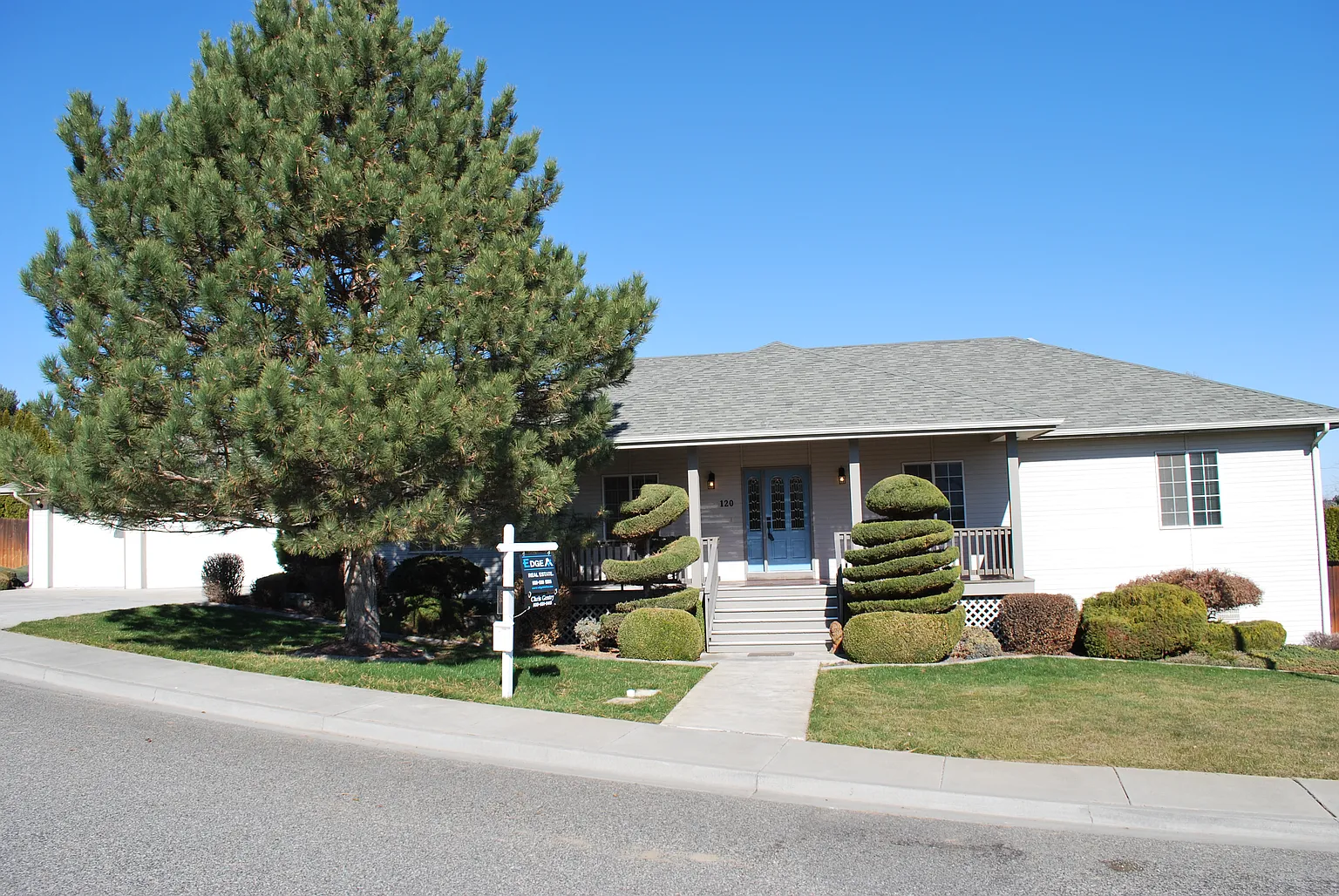 120 View Meadow Ct photo 1