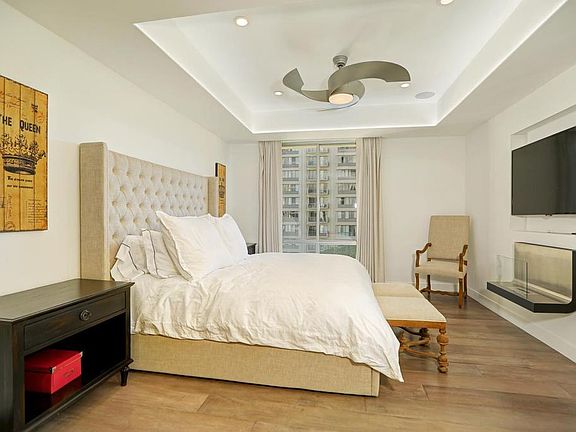 4th image of 2160 Century Park E APT 505