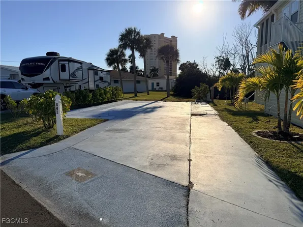 19681 Summerlin Rd #441, Fort Myers, FL 33908