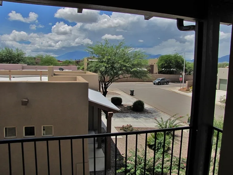 1059 Wagner Pl — Photo 28