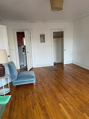 Rented by BINAH REALTY SERVICES LLC | media 13