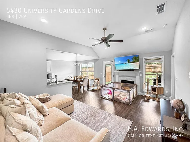 5430 University Gardens Dr — Photo 16