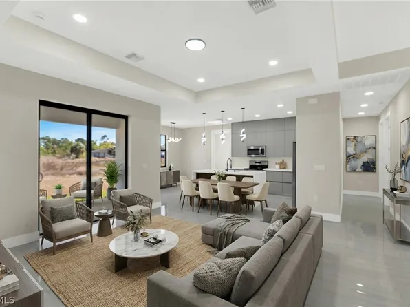 507 Trinity St E, Lehigh Acres, FL 33974