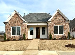 3510 Hatton Dr, Nesbit, MS 38651