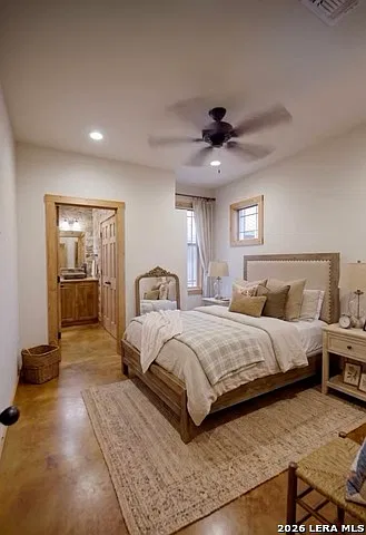 3 bed, 2.5 bath, 1377 sqft, $2,400 — Photo 3