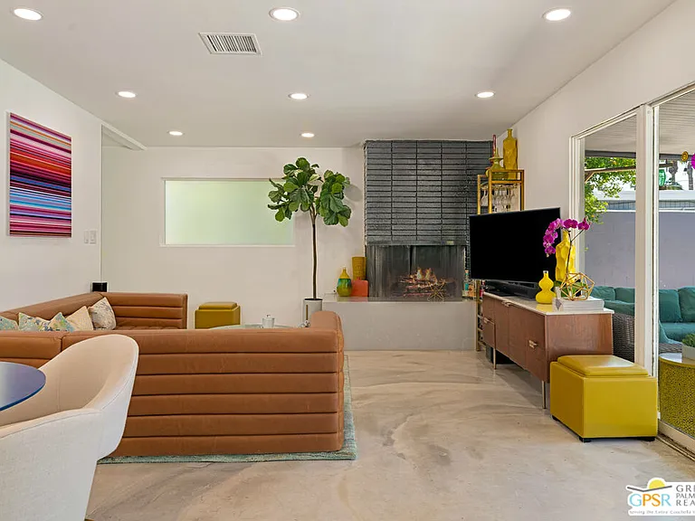 1405 E Tachevah Dr — Photo 7