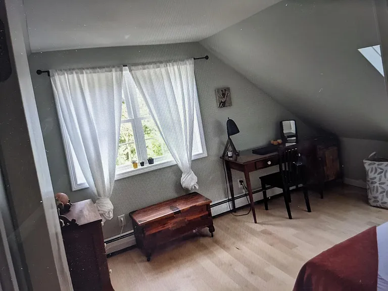 65 Anne Way — Photo 9