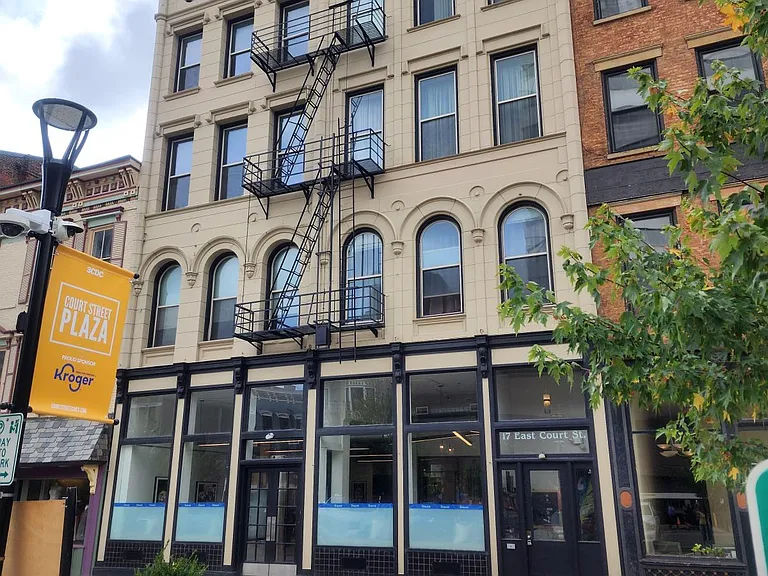 17 E Court St #43 — Photo 1
