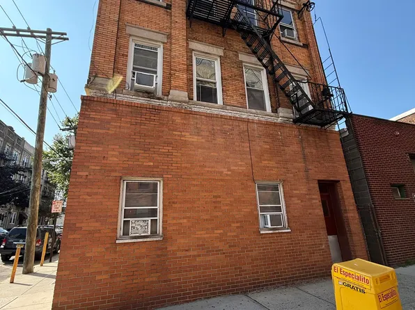 6201 Hudson Avenue image 1 of 16