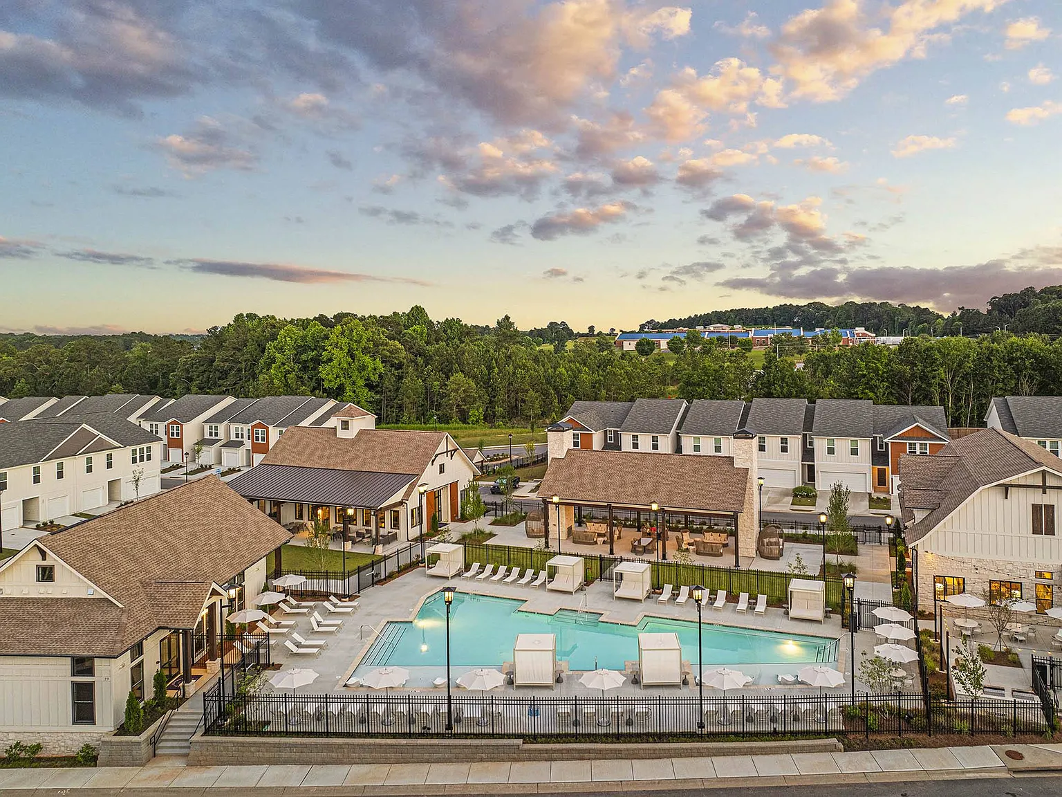 Tessa Barrow Crossing Townhomes — Photo 1