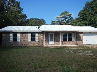 5407 Pine Ridge Dr, Milton, FL 32570