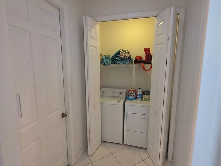 417 Pineapple Sq SW #417 — Photo 19