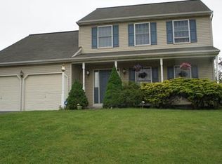 20 Johns Rd, York, PA 17402
