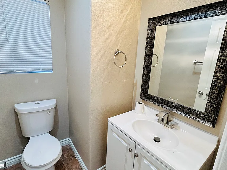 419 Brookhaven Cir — Photo 15