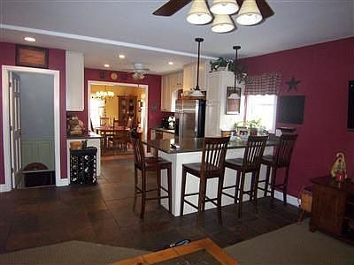 5th image of 7456 Cadle Ave