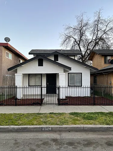 2524 E Grant Ave Photo 1