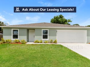 581 SW Todd Ave, Port Saint Lucie, FL 34983