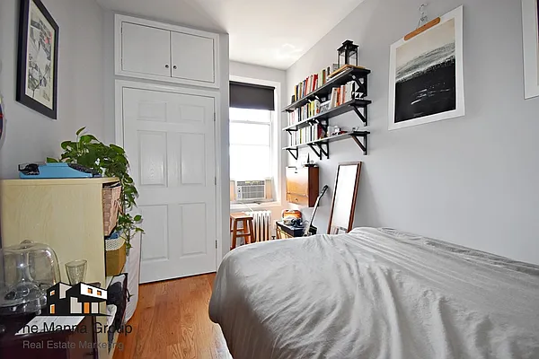 Rented by Bold New York | media 12