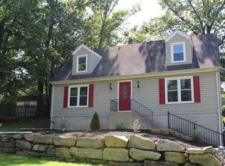 8 Butternut Rd, Vernon, NJ 07462
