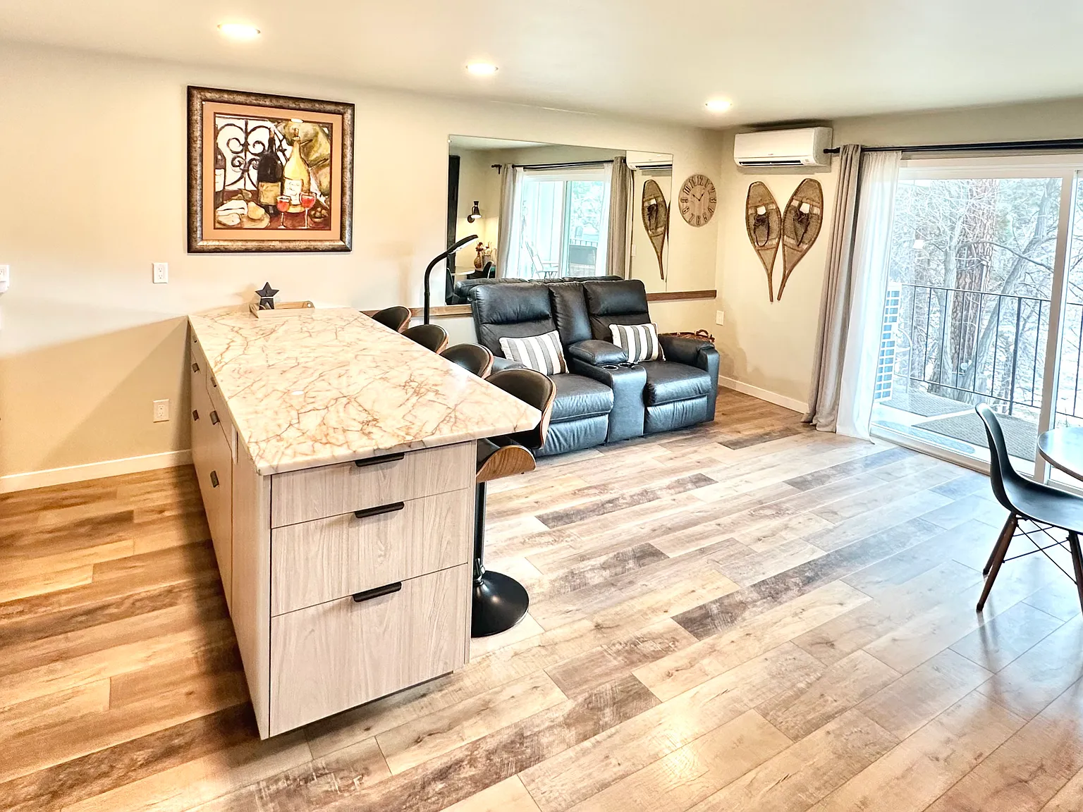 1 bed, $2,400 — Photo 3