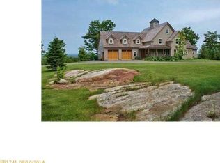 200 N Beech Hill Rd, Pittston, ME 04345