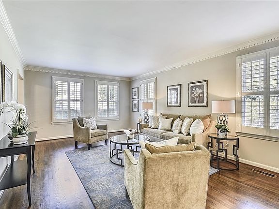 5th image of 9922 La Duke Dr