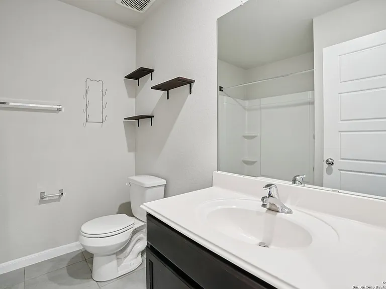 7019 Vista Loop — Photo 10