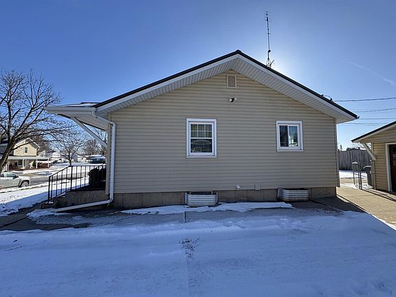 3rd image of 2207 12th Avenue