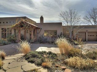 960 Old Santa Fe Trl, Santa Fe, NM 87505