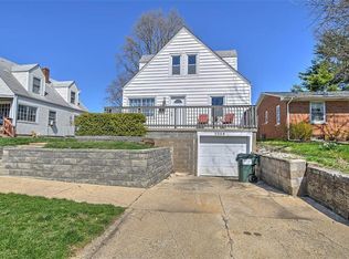 2058 W Waggoner St, Decatur, IL 62526