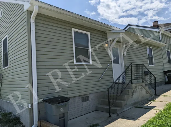 210 5th St, North Vernon, IN 47265