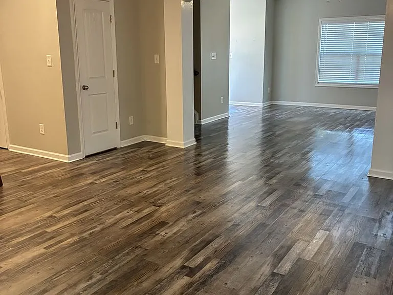 20 Mill Pond Ct — Photo 2
